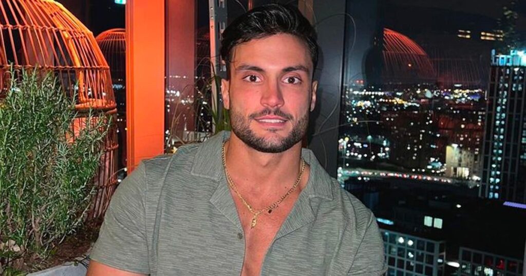 Davide from Love Island and the accounts of his business