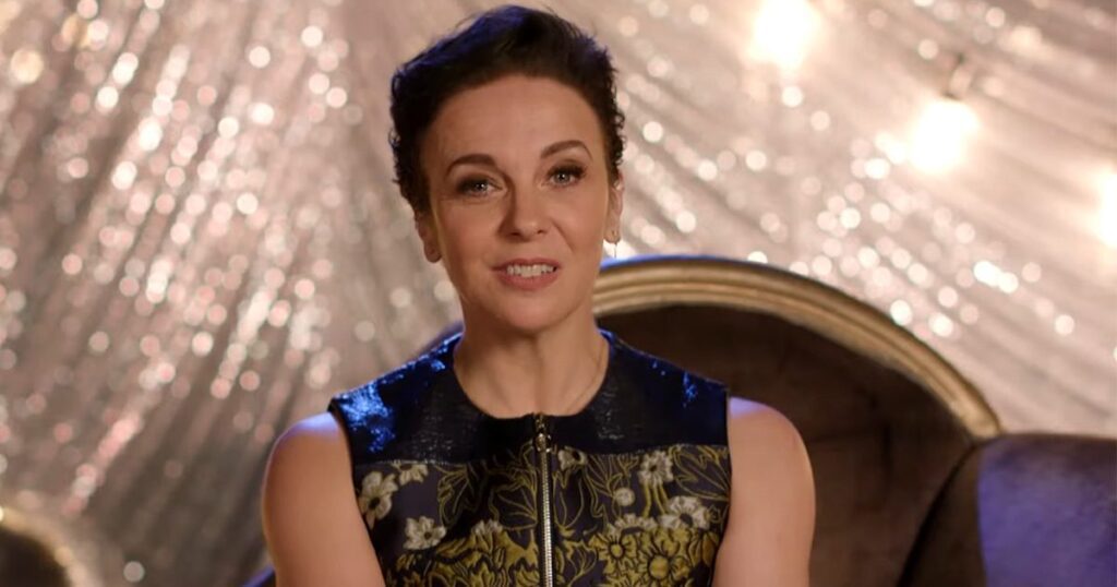 Amanda Abbington transphobia