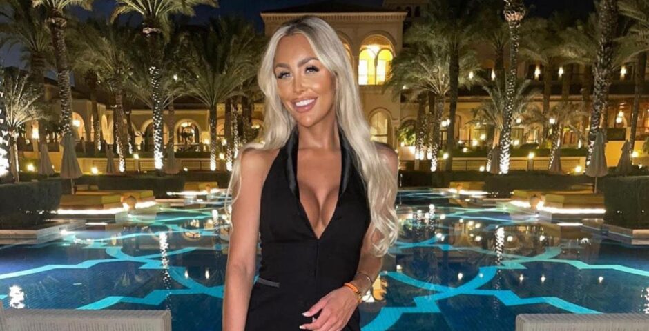 Ella MAFS UK trans