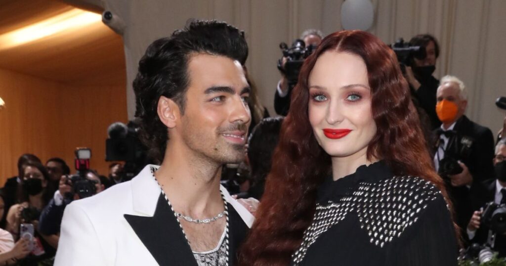 joe jonas sophie turner lawsuit