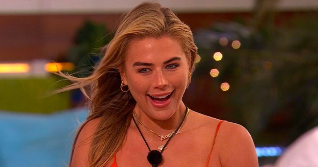 Arabella necklace Love Island All Stars