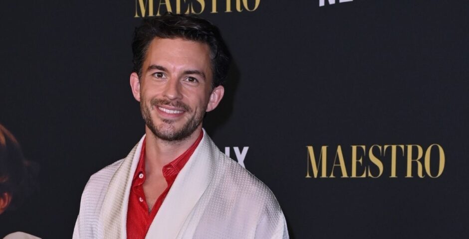 Jonathan Bailey played a raindrop