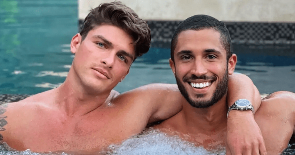 Sean Austin Selling OC friends season three
