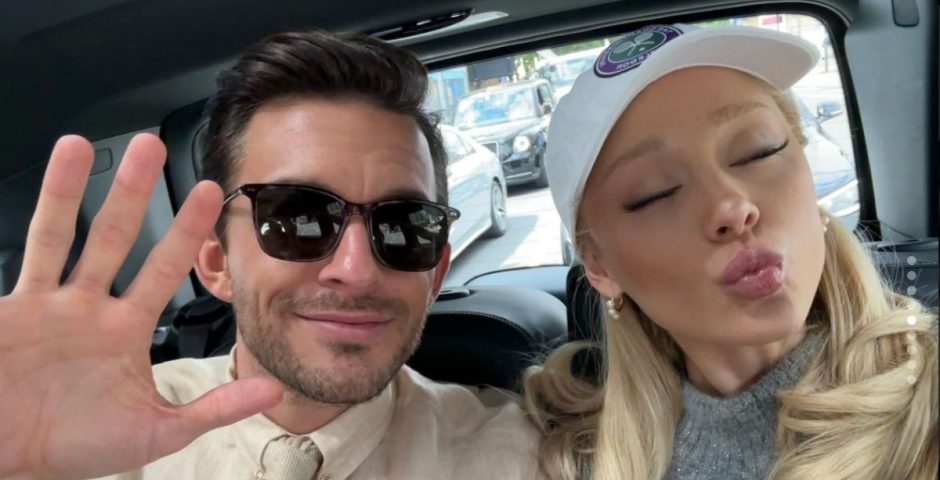 ariana grande jonathan bailey friendship