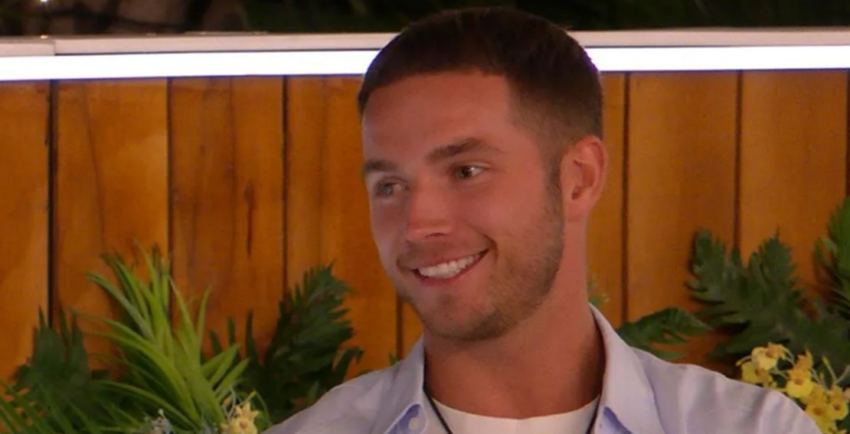 Ron Hall Love Island All Stars