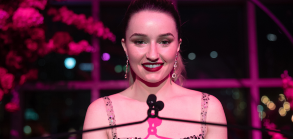 Kaitlyn Dever Belle Gibson Apple Cider Vinegar