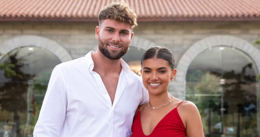 Samie and Tom on Love Island