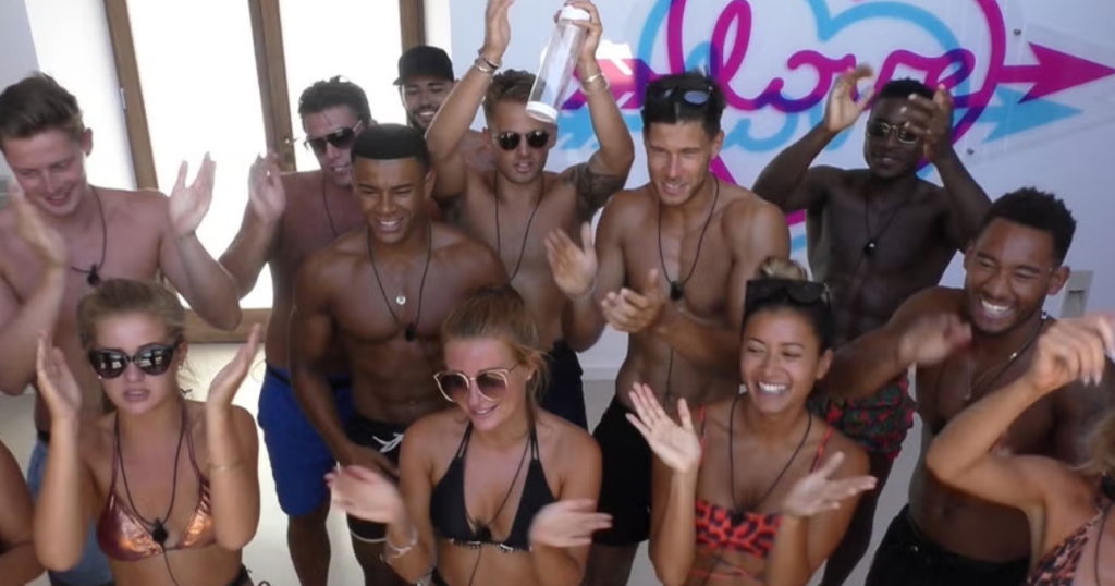 Love Island 2018 star reveals he is a dad