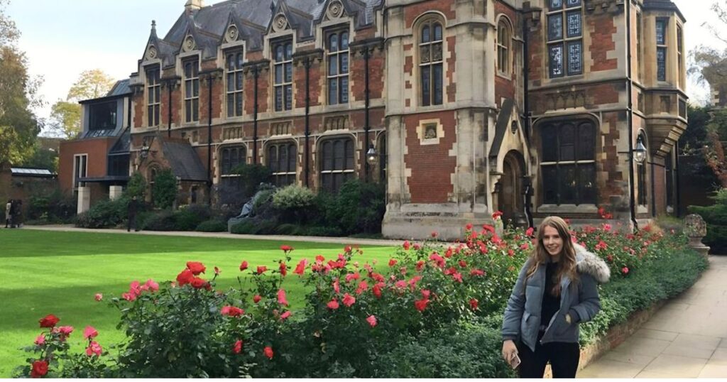russell group unis pay lecturers the most university of cambridge
