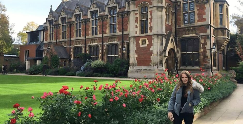 russell group unis pay lecturers the most university of cambridge