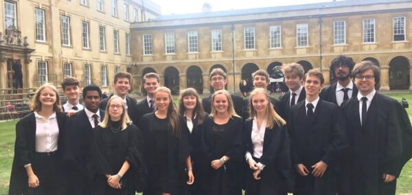 some students at the university of cambridge aka a uk uni in the complete university guide see i am good at seo