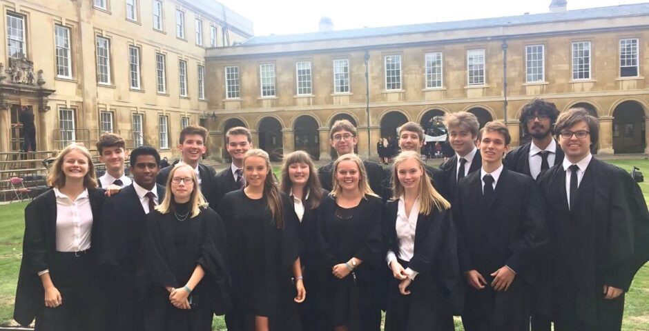 some students at the university of cambridge aka a uk uni in the complete university guide see i am good at seo