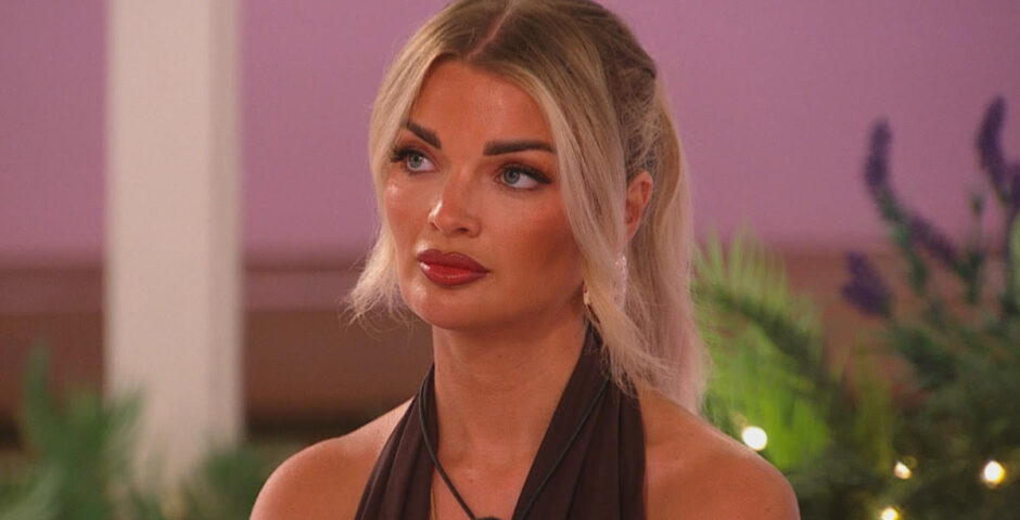 Helena Love Island resurfaced tweet