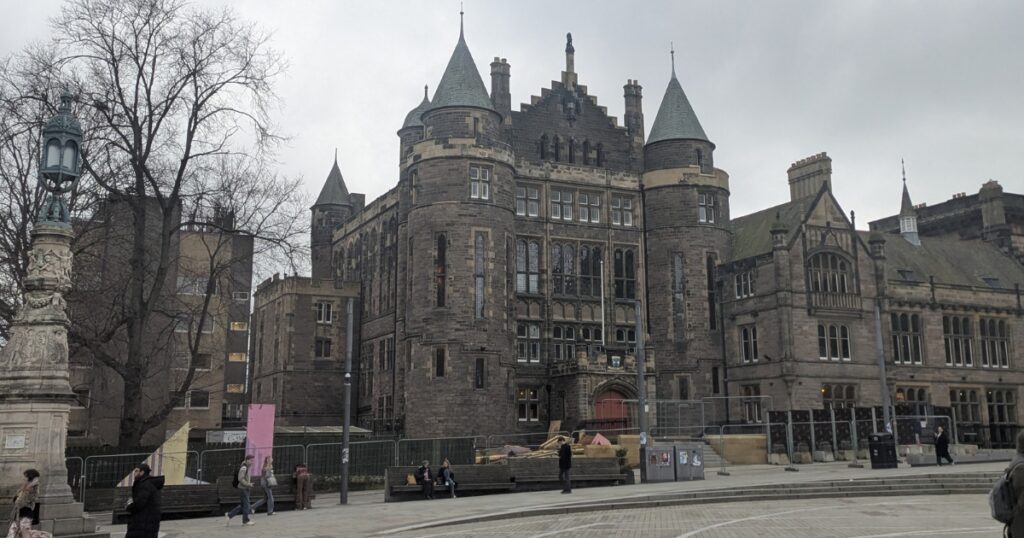 Teviot Row House