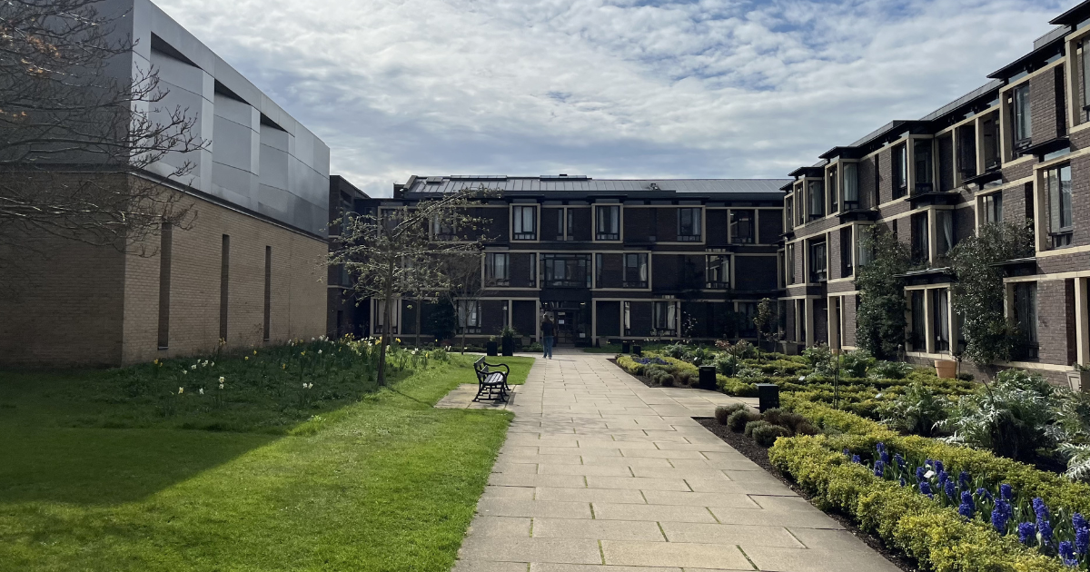 Cambridge college signs £10 million agreement with Chinese university