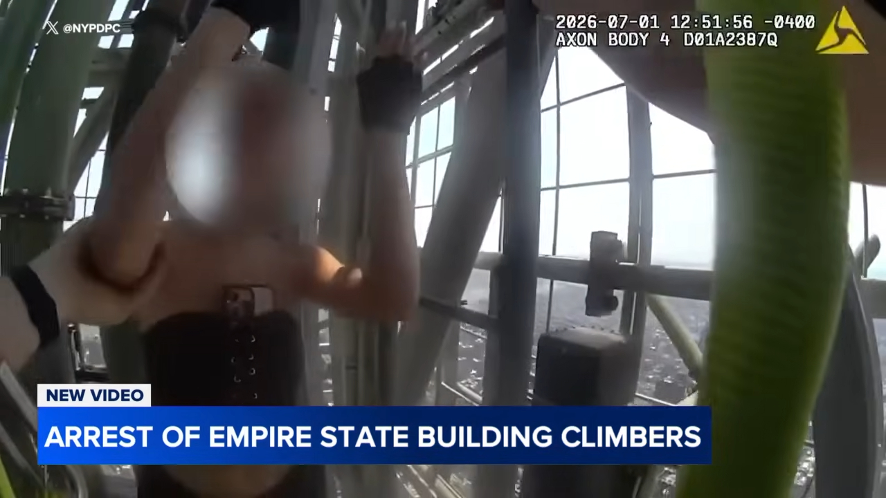 Empire State Building climbers arrested