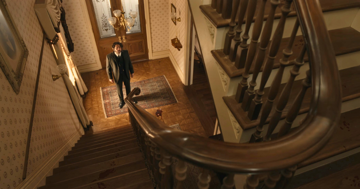 Andrew returning to the house in Monster: The Lizzie Borden Story(Image via Netflix)