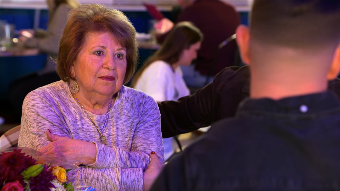 Rob's mum on Love Is Blind(Image via Netflix)