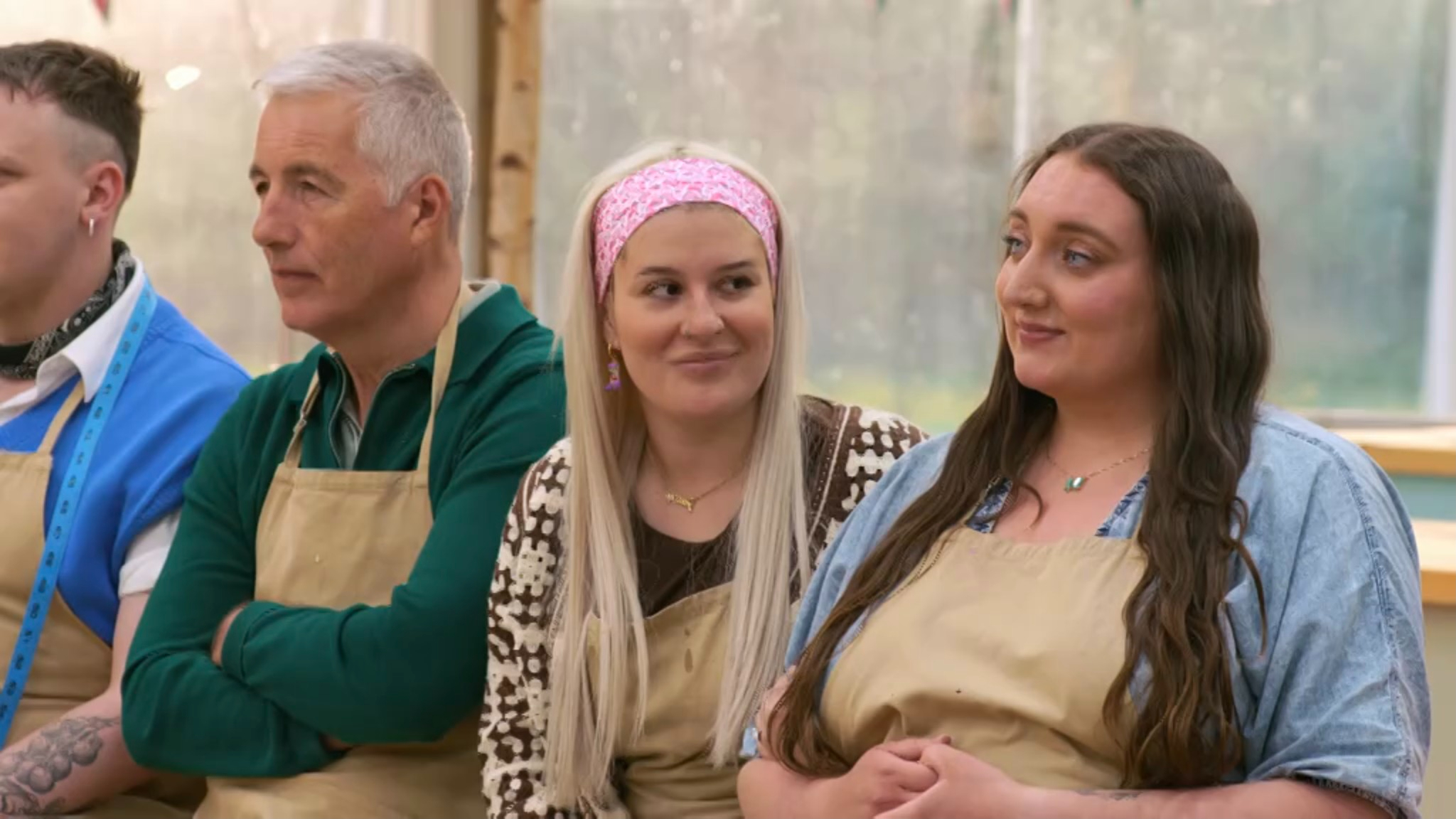 the great british bake off shannon and clara 