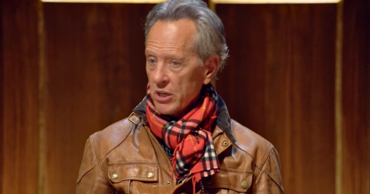 the celebrity traitors richard e. grant