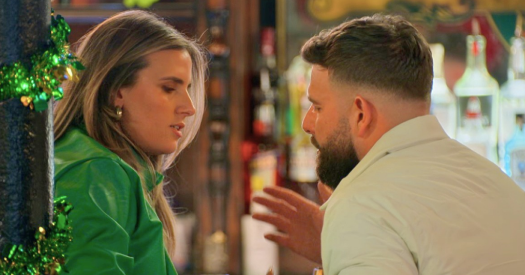 love is blind rob michaella at the bar with the cast