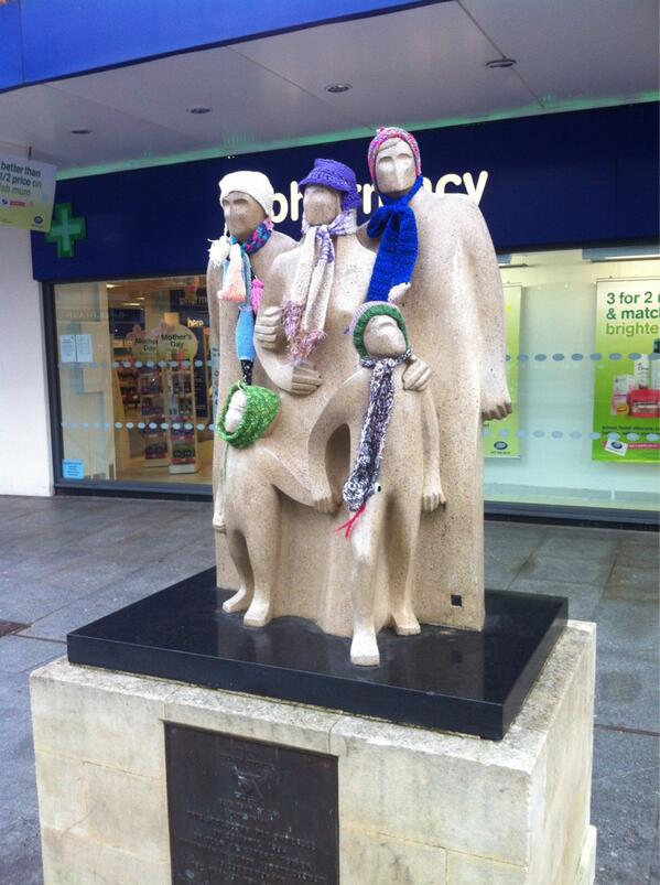 yarnbomb3
