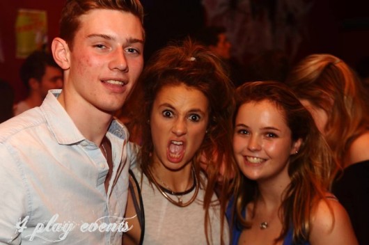 'OHMIGAD! JAMIE LAING IS HERE?!'