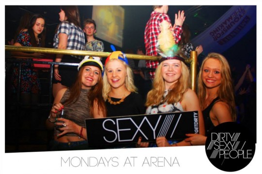 nightlife12