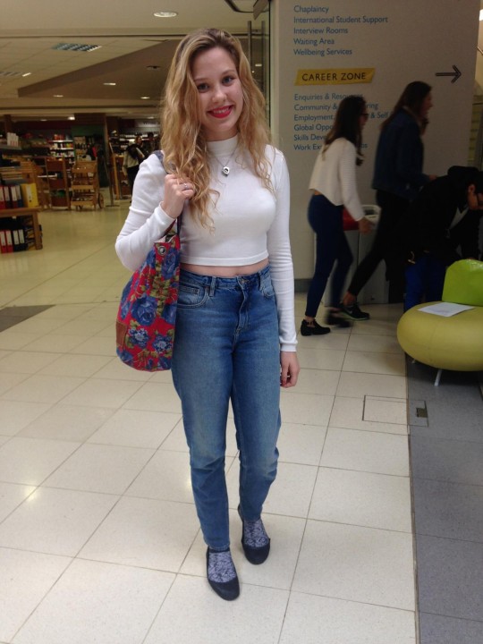 Name: Victoria Frost Year: 1st Course: Law Describe your outfit: Classic Fashion icon: Jennifer Lawrence