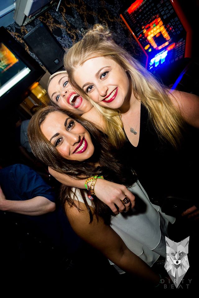 Photobomb 3