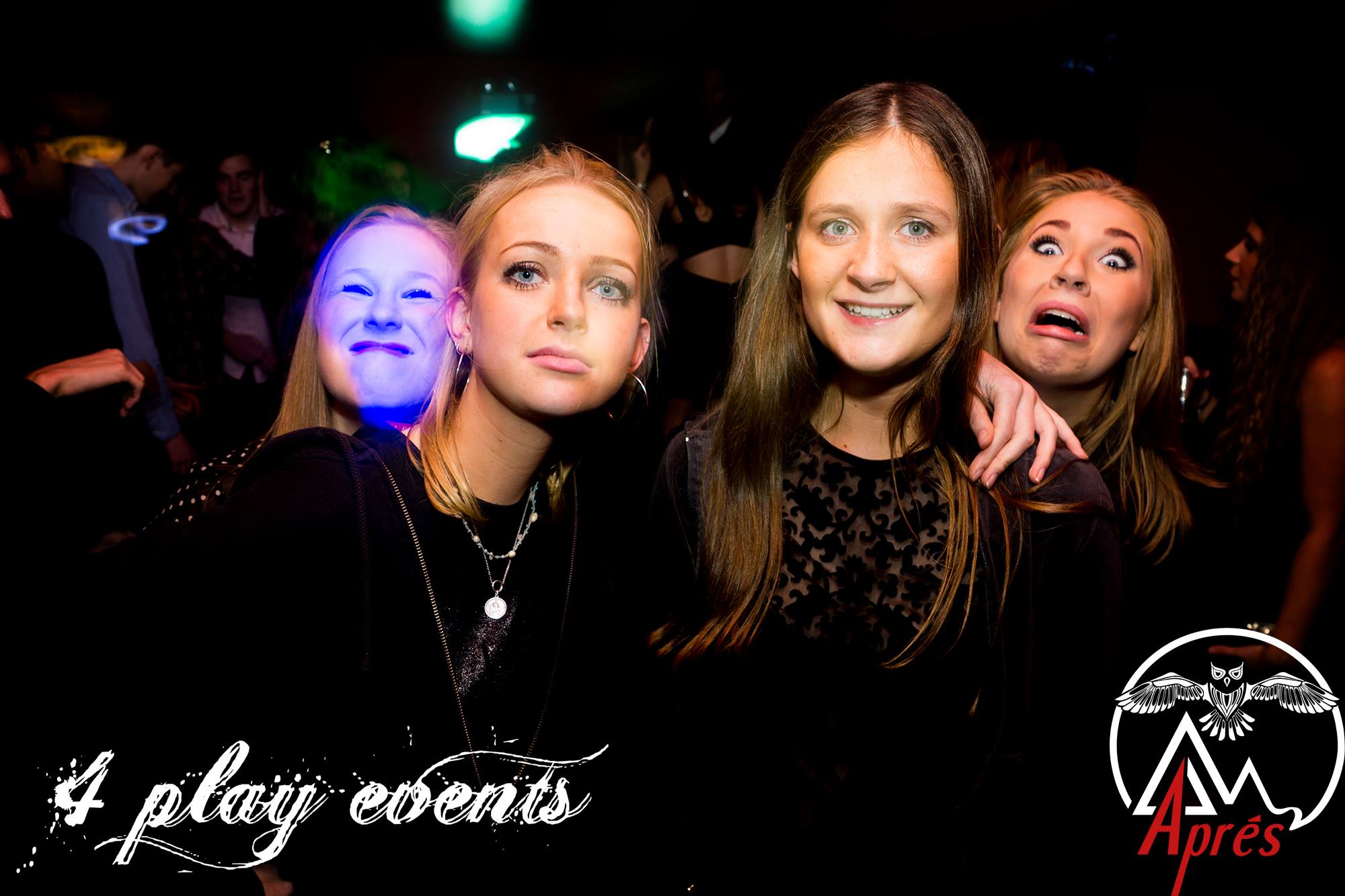 photobomb 2