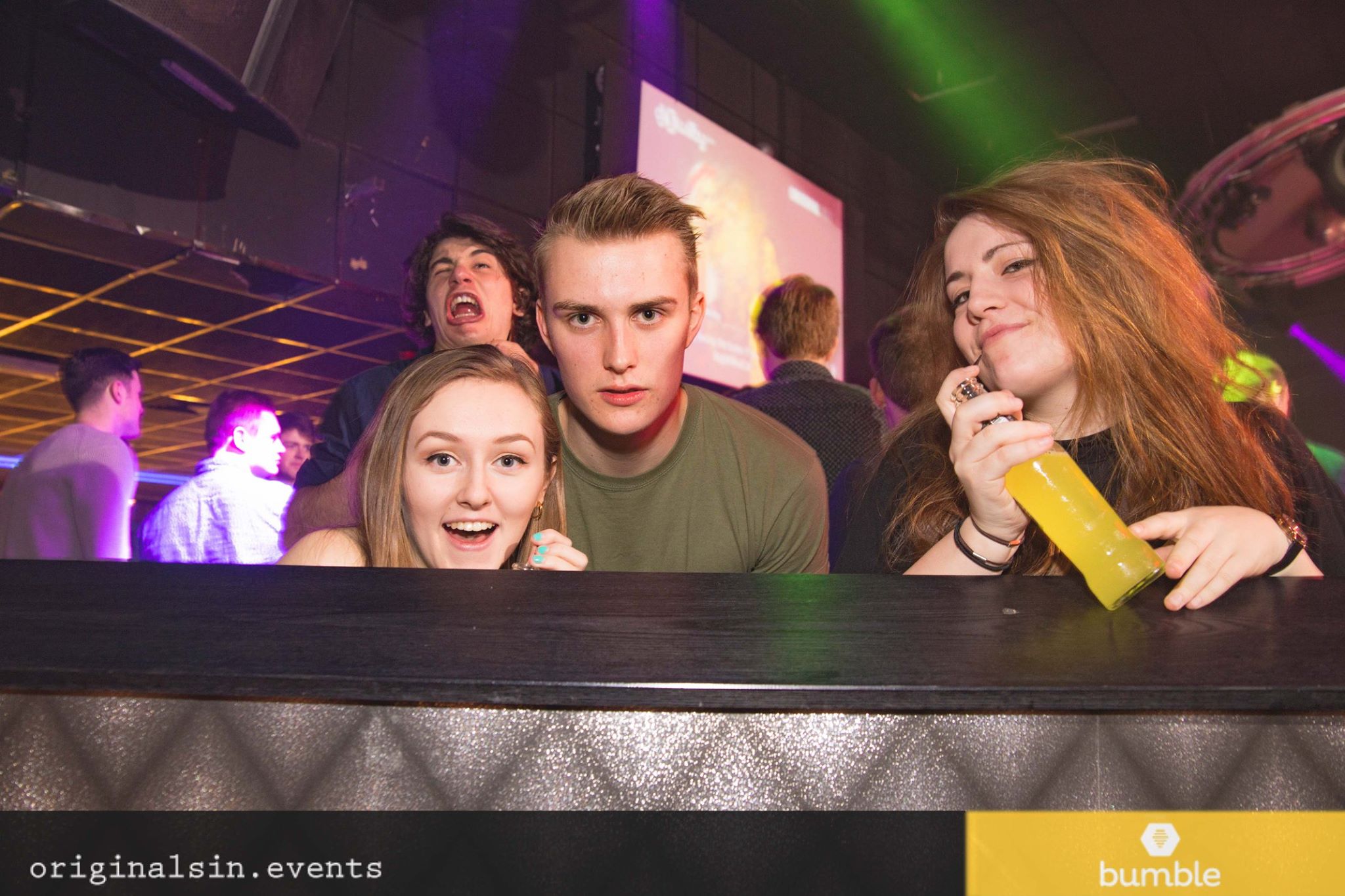 Photobomb 1