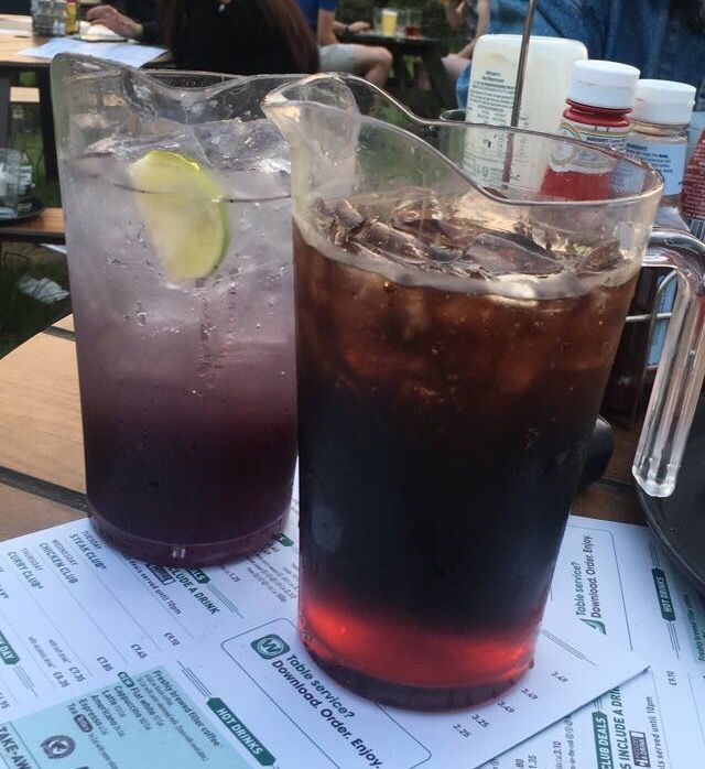 Image may contain: Bowl, Cocktail, Alcohol, Drink, Beverage