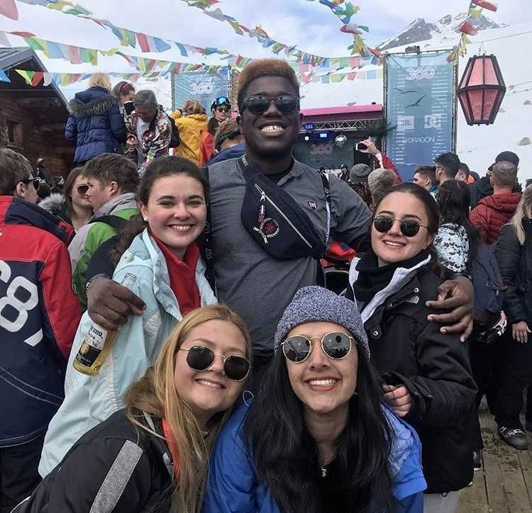 Image may contain: Selfie, Festival, Costume, Photography, Portrait, Photo, Head, People, Audience, Female, Glasses, Crowd, Smile, Clothing, Apparel, Accessory, Sunglasses, Accessories, Face, Person, Human