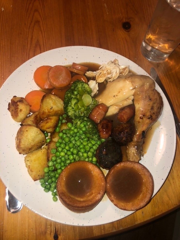 Image may contain: Vegetable, Pea, Furniture, Dining Table, Table, Dish, Meal, Plant, Supper, Dinner, Food