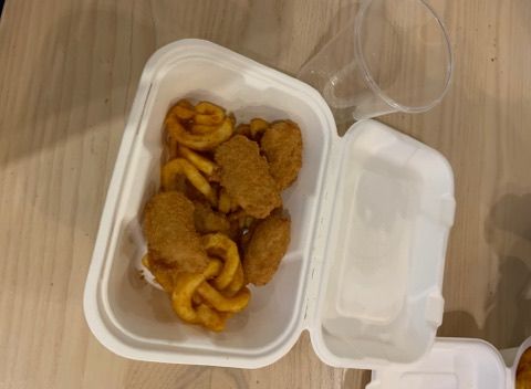 Image may contain: Lunch, Meal, Nuggets, Bowl, Food, Fried Chicken