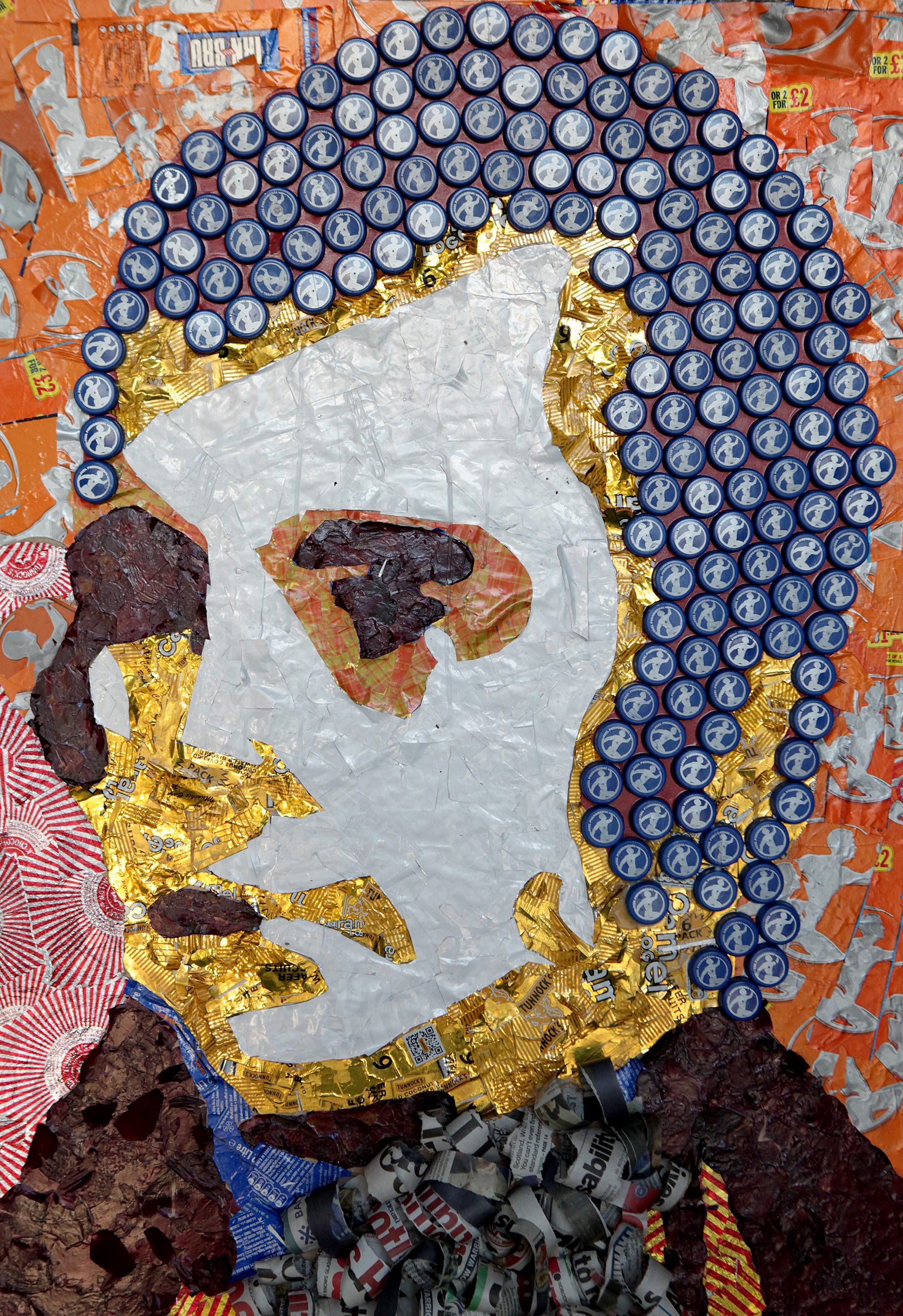 SCT_HEMEDIA_BURNS_RUBBISH_COLLAGE_060199537