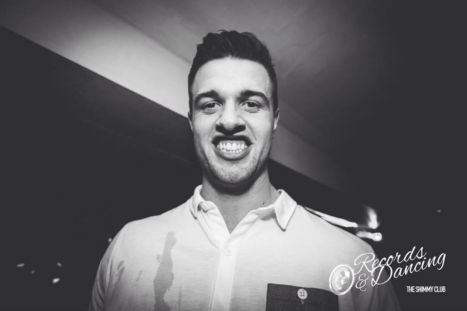 This guy has 'neigh' problems with his gnashers