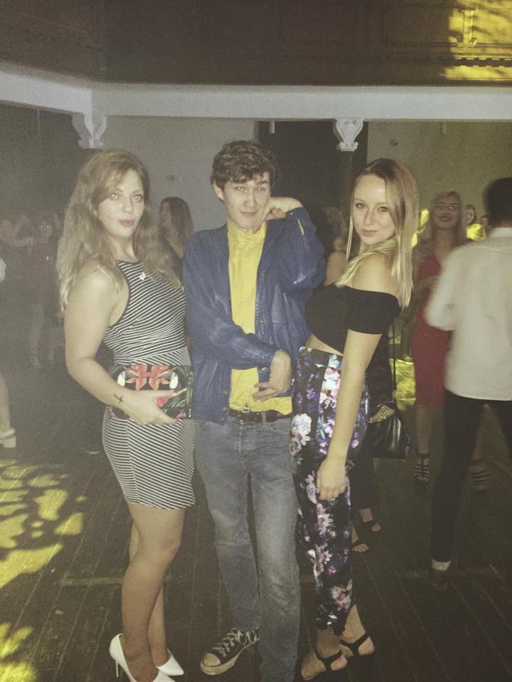Model/Committee member sandwich. 