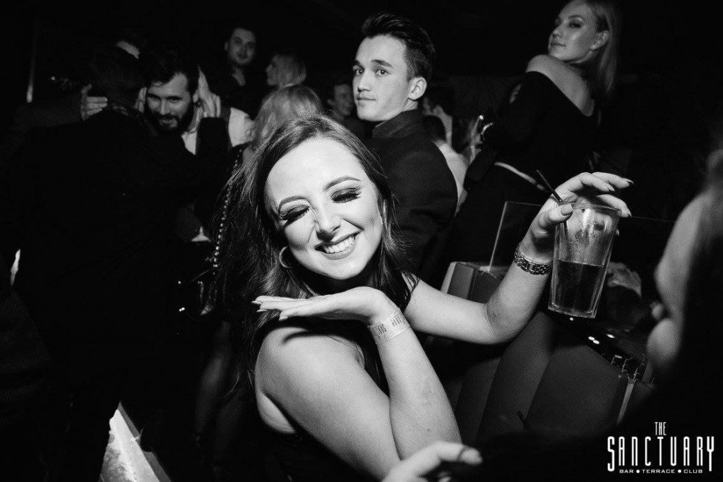 happy teapot