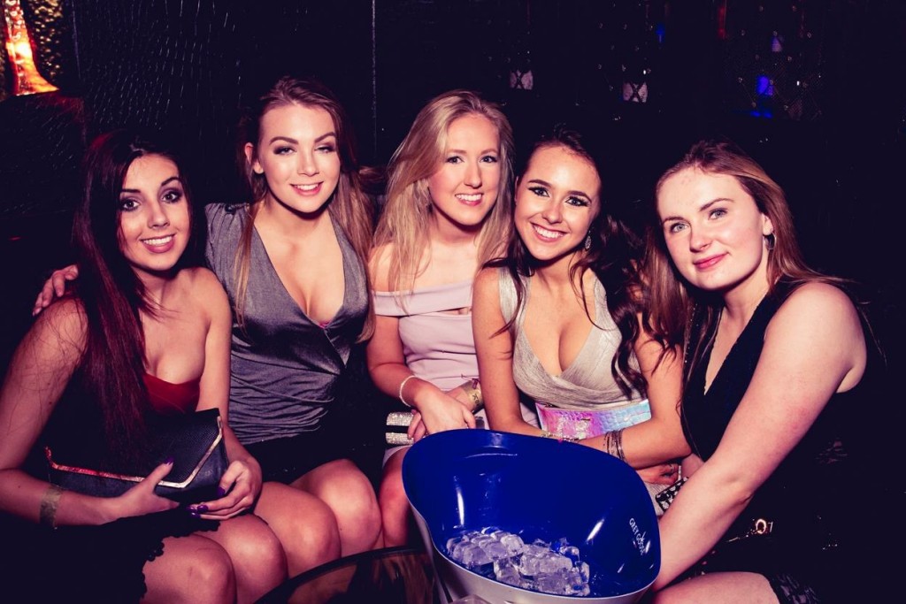 when your entire squad is full of 10s