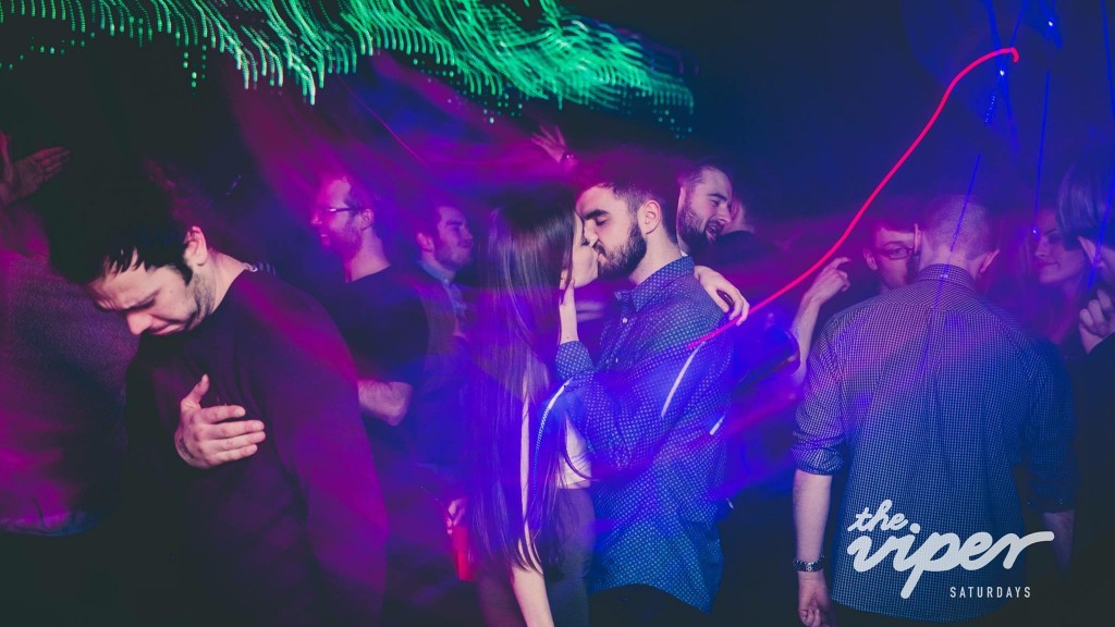 Clubland mash-up: we found love in a hopeless place / Cus baby you're a heartbreaker