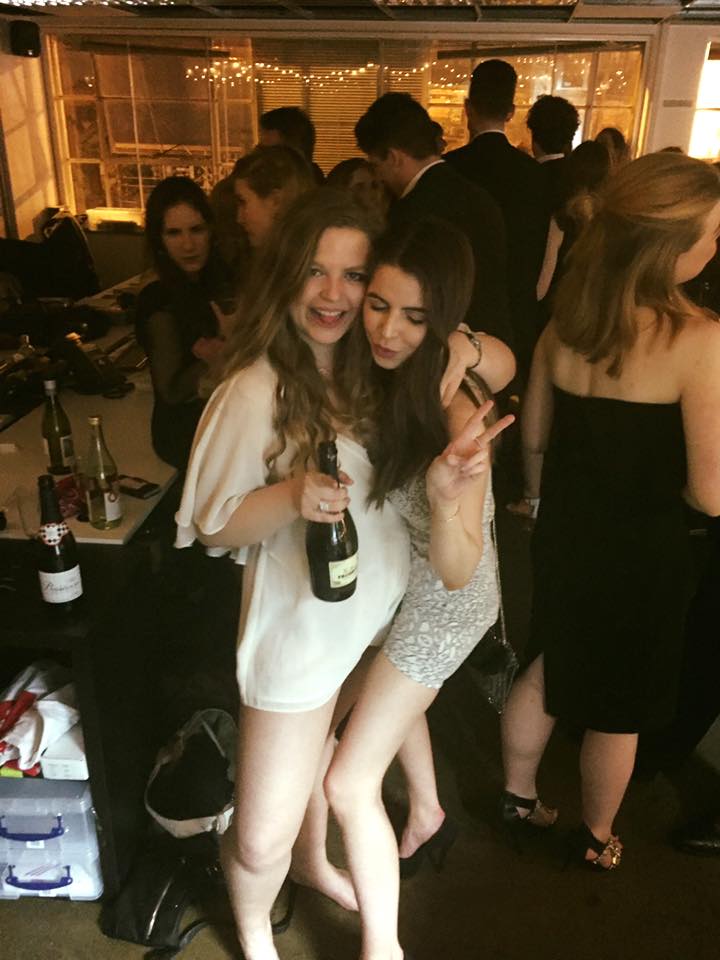 5''2 Isobel finally being normal height
