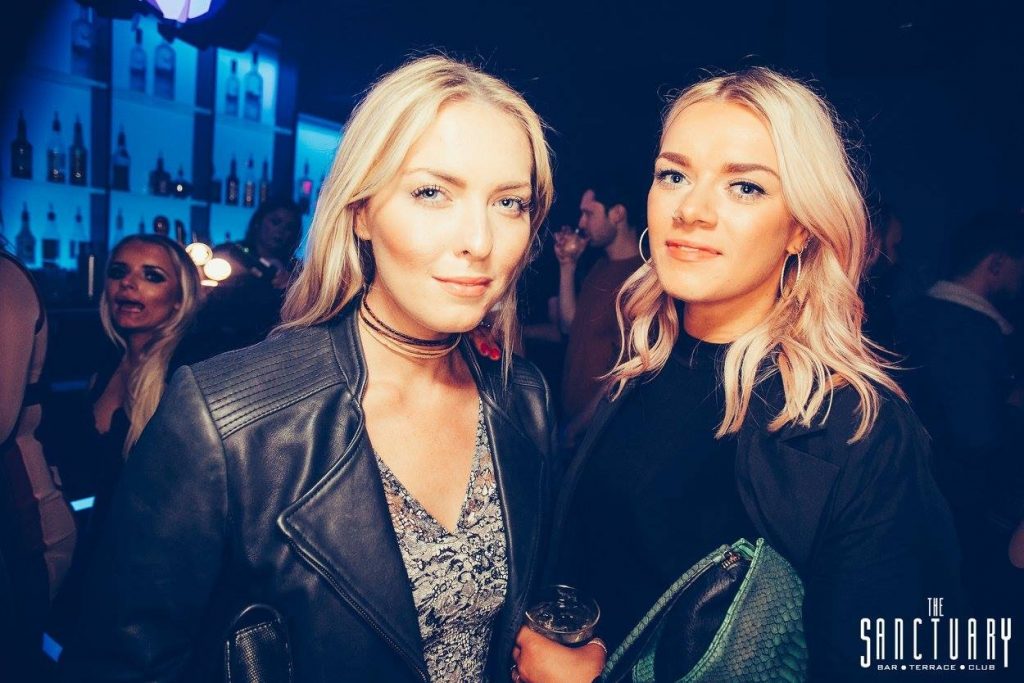Blonde bombshells