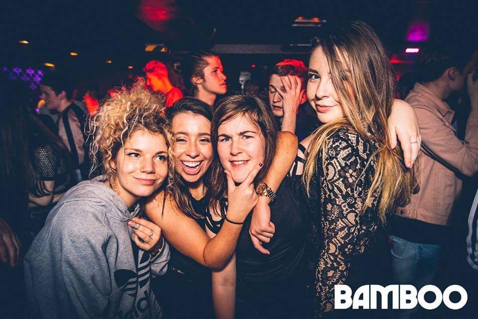 A moment of silence for this wee lad in the background that really just can't hack it