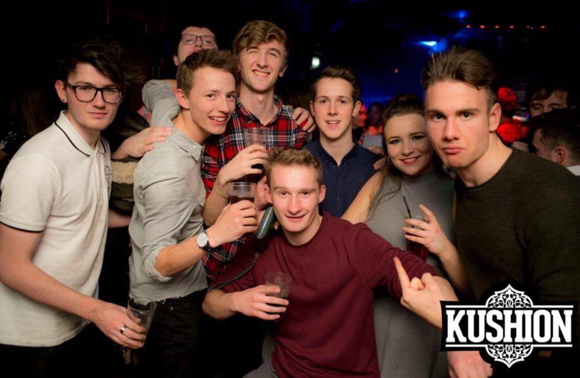 Oh look it's Ashley cole on the left 