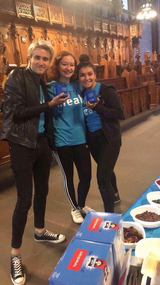 WORK that porridge pose
