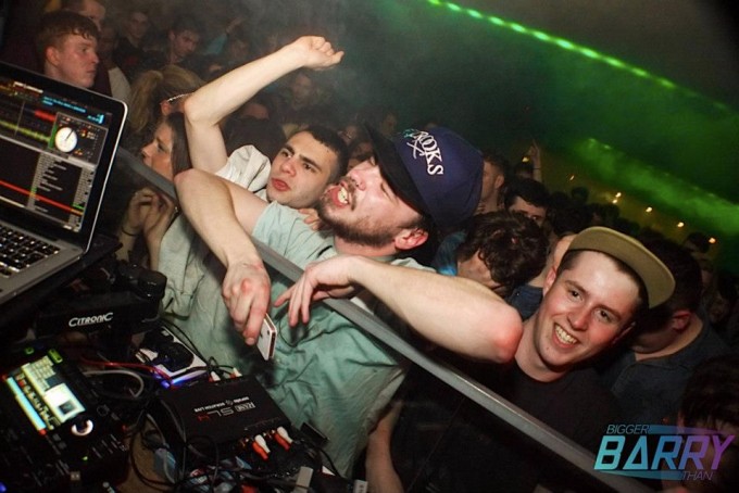 "Maaaaaate beg you play that tune!”