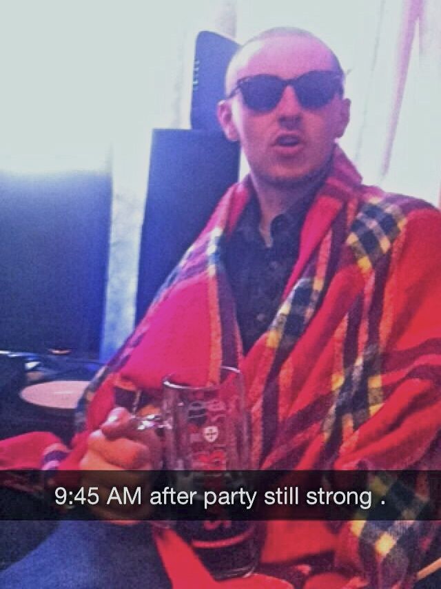 AndyTHRONE