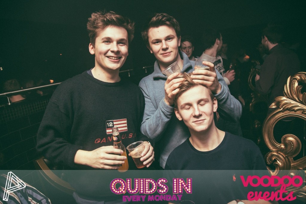 use of friends head